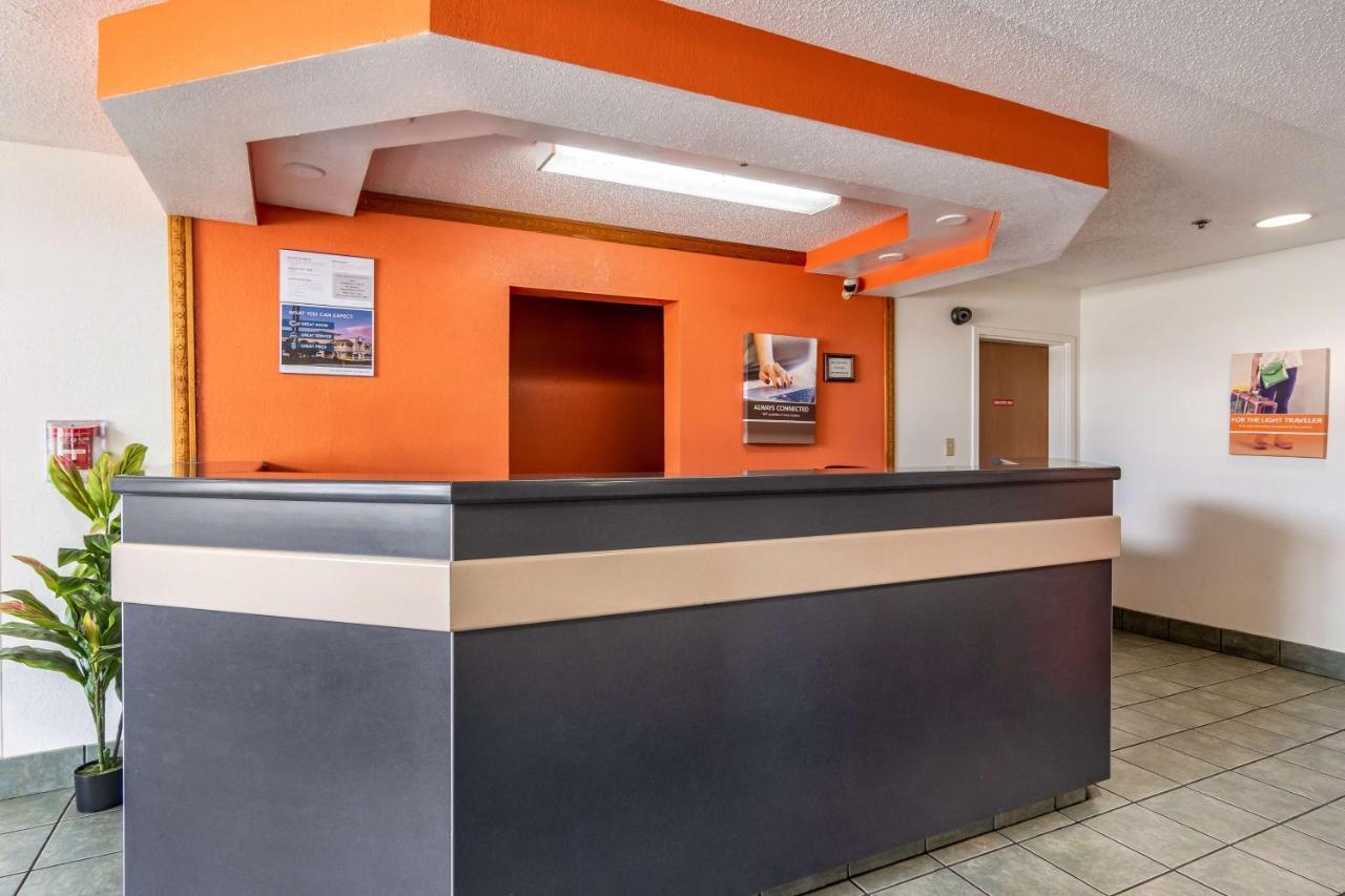 Motel 6 Chattanooga Downtown Exterior foto