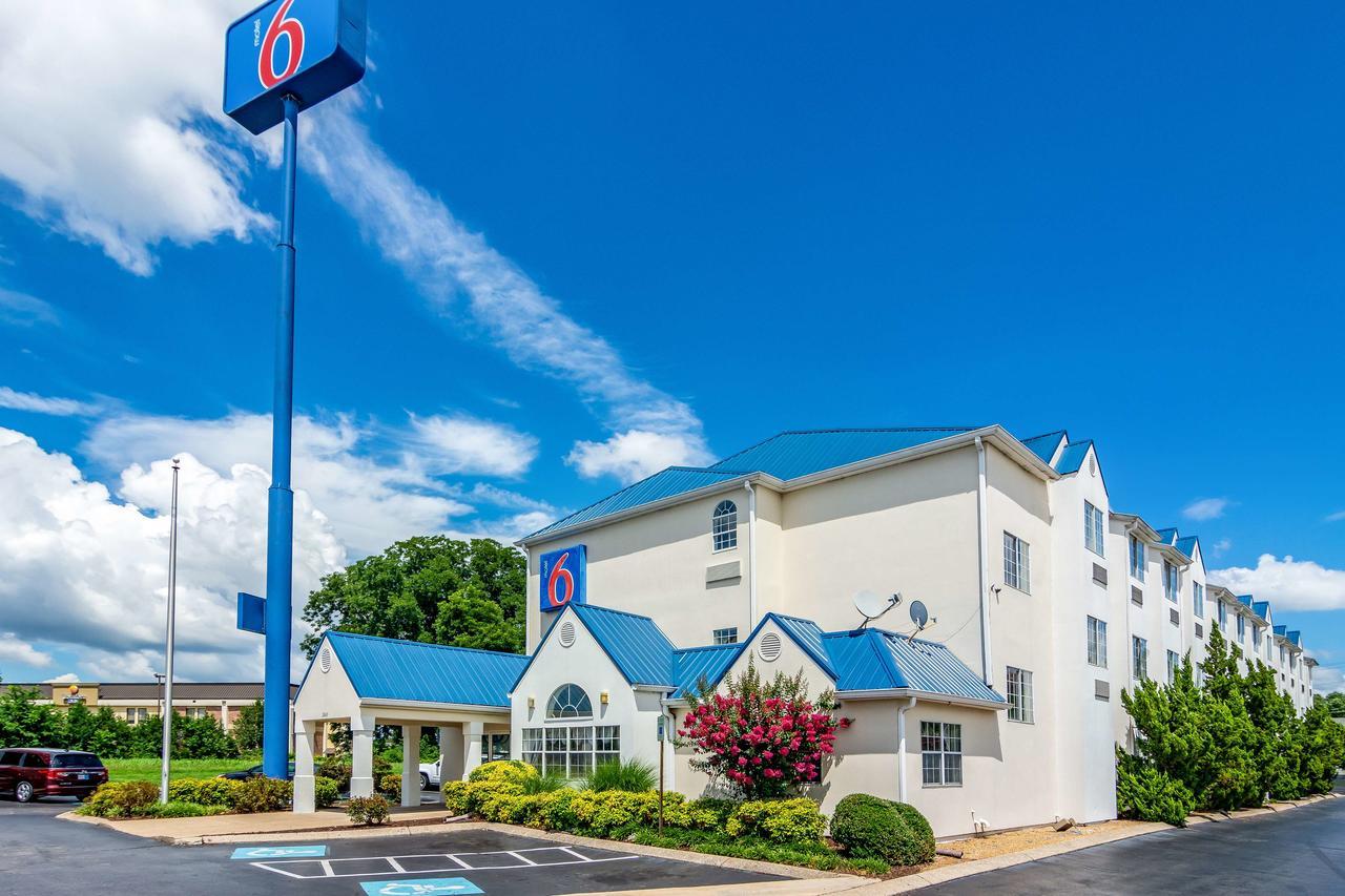 Motel 6 Chattanooga Downtown Exterior foto